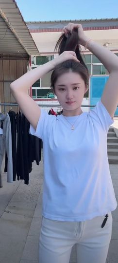 强哥阿力主播照片