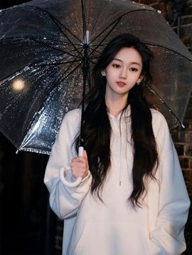 丑小鸭💞愿有一束光主播照片