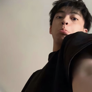 新人小宸