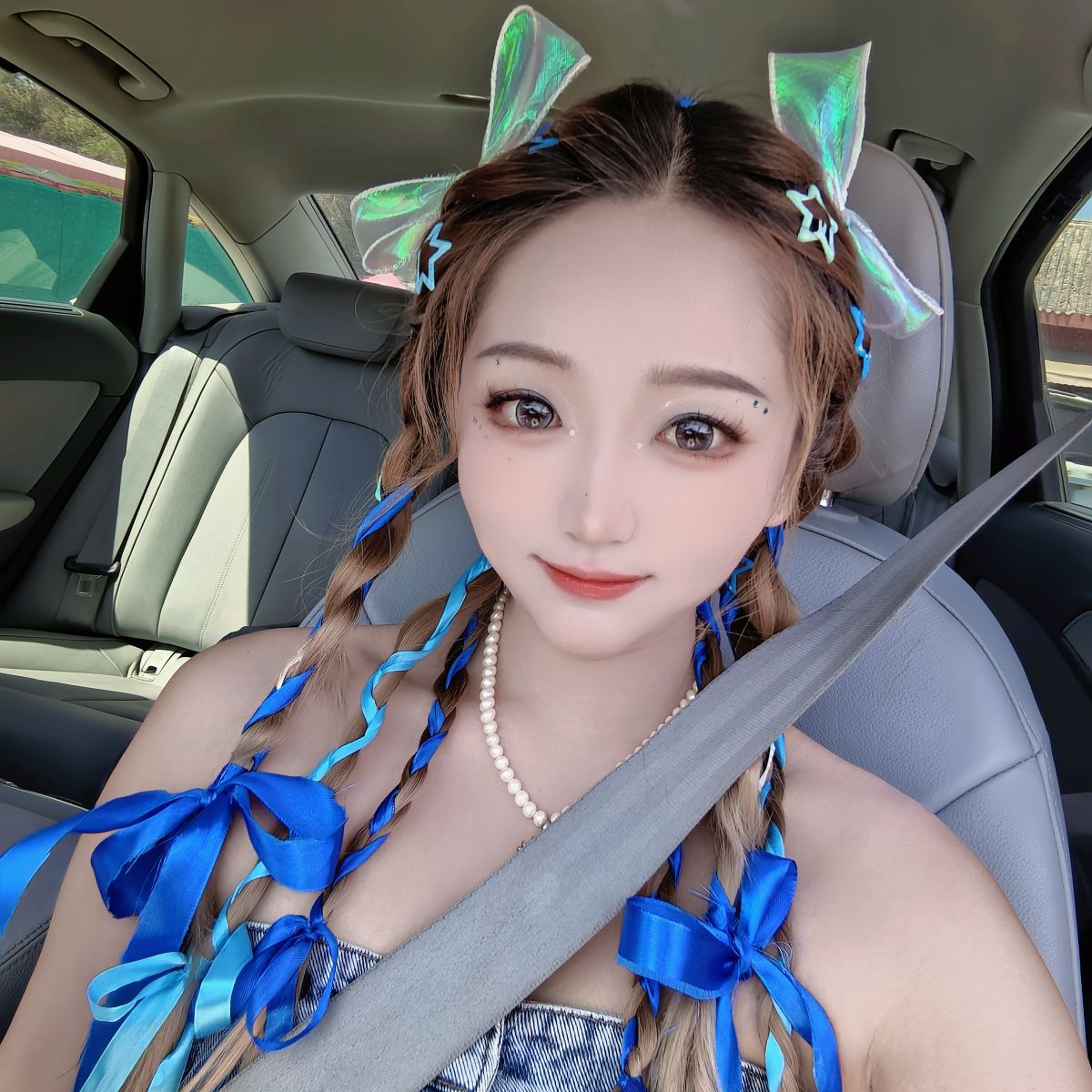 🍟艾萌萌唱歌主播图片