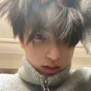 对小狗摇铃