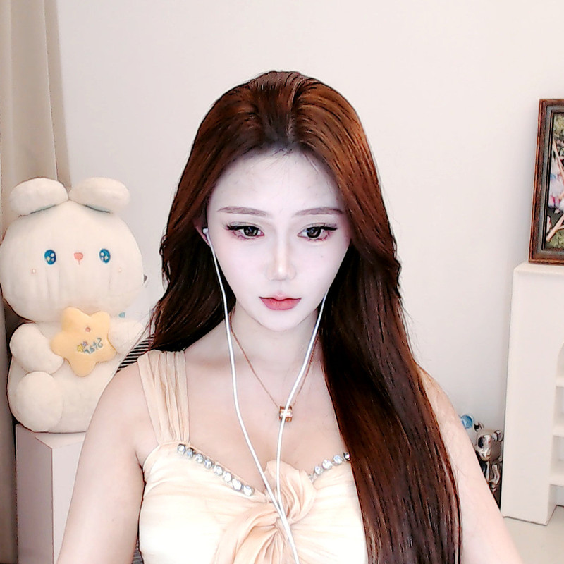 新人~花有浓视频同城交友