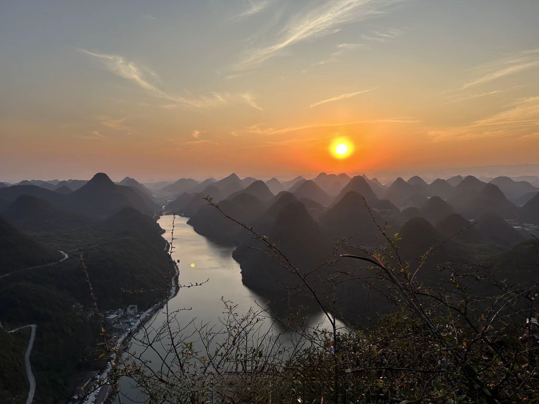 幸运小桃子主播图片