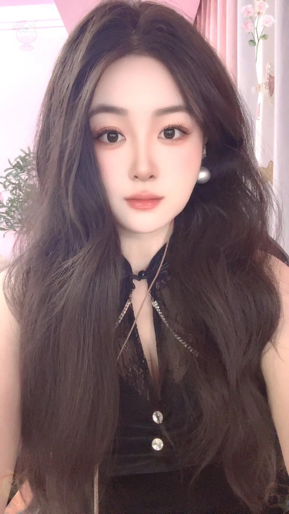 肉肉小娘子餓了主播圖片