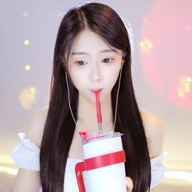 莉莎€茶亦醉人酒何用的图片