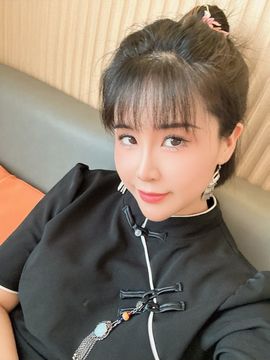 茶茶大吉大利主播照片