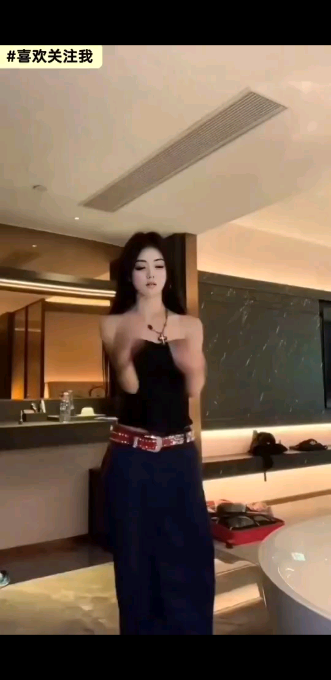 生活奇奇怪怪，你得可