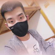 ↕阿兴爱演奏乐器
