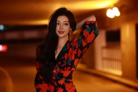 Lily喵主播照片