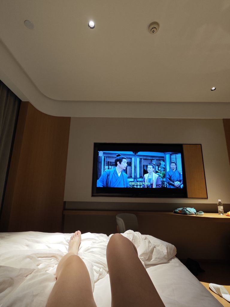洛洛🌊主播图片