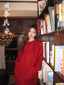 Lily喵主播照片