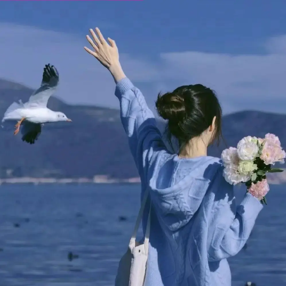 桃兔儿海报