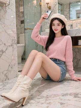 小西拉💕直播中的图片