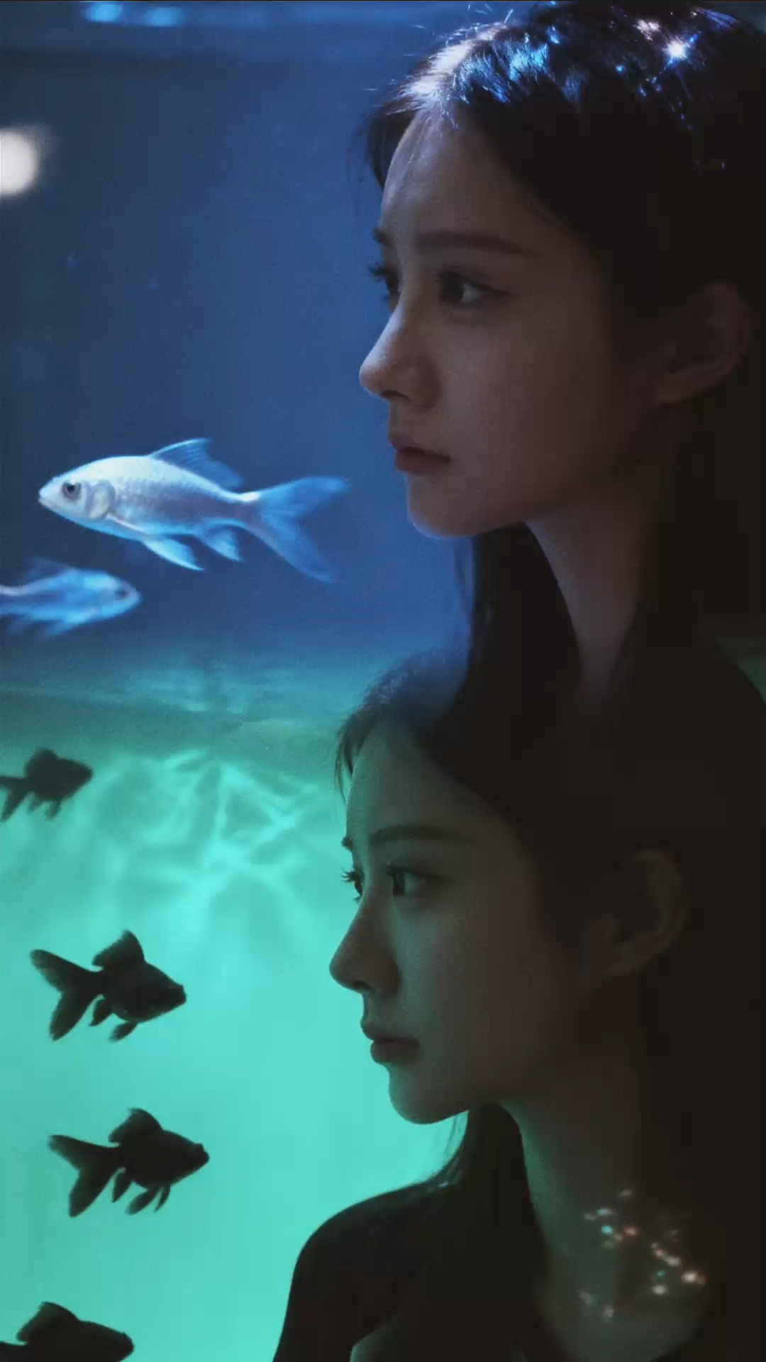 回忆像锈青色的湖…