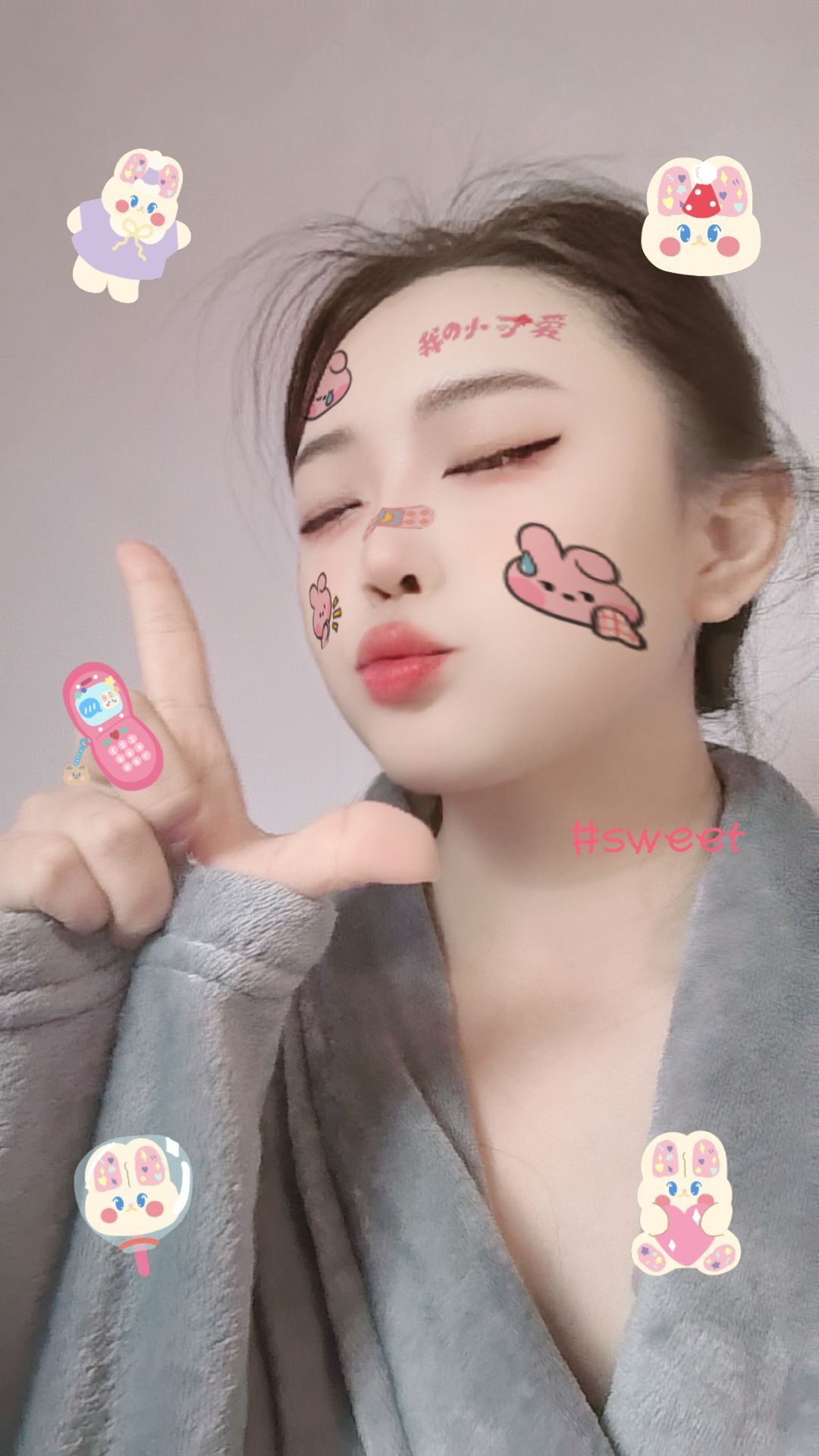 新人如初₂₃₃主播图片