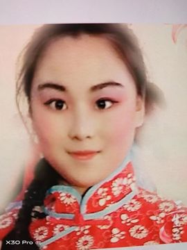 吴佳琦夏雨初晴的图片