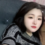 ♿轮椅脑瘫的女孩唱歌