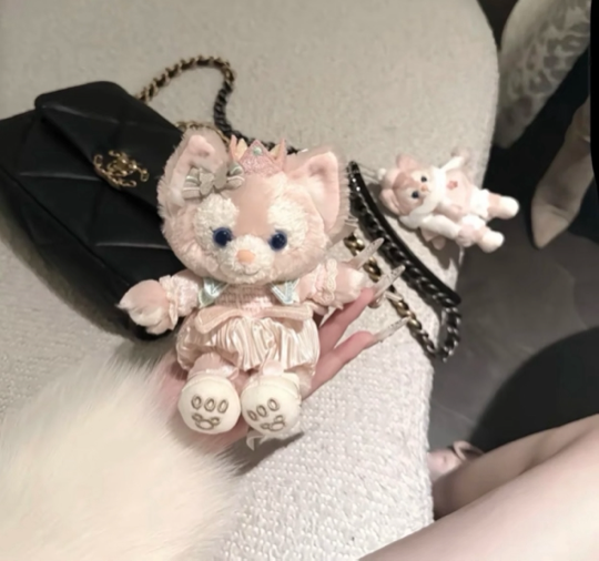 魚🦄Joy海报
