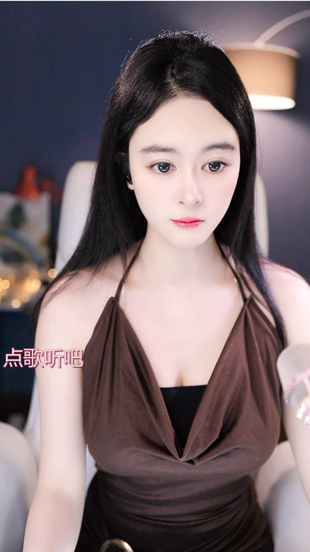 青杉唱歌吧??主播圖片