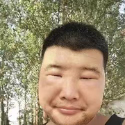 十拿九稳缺你一吻的头像