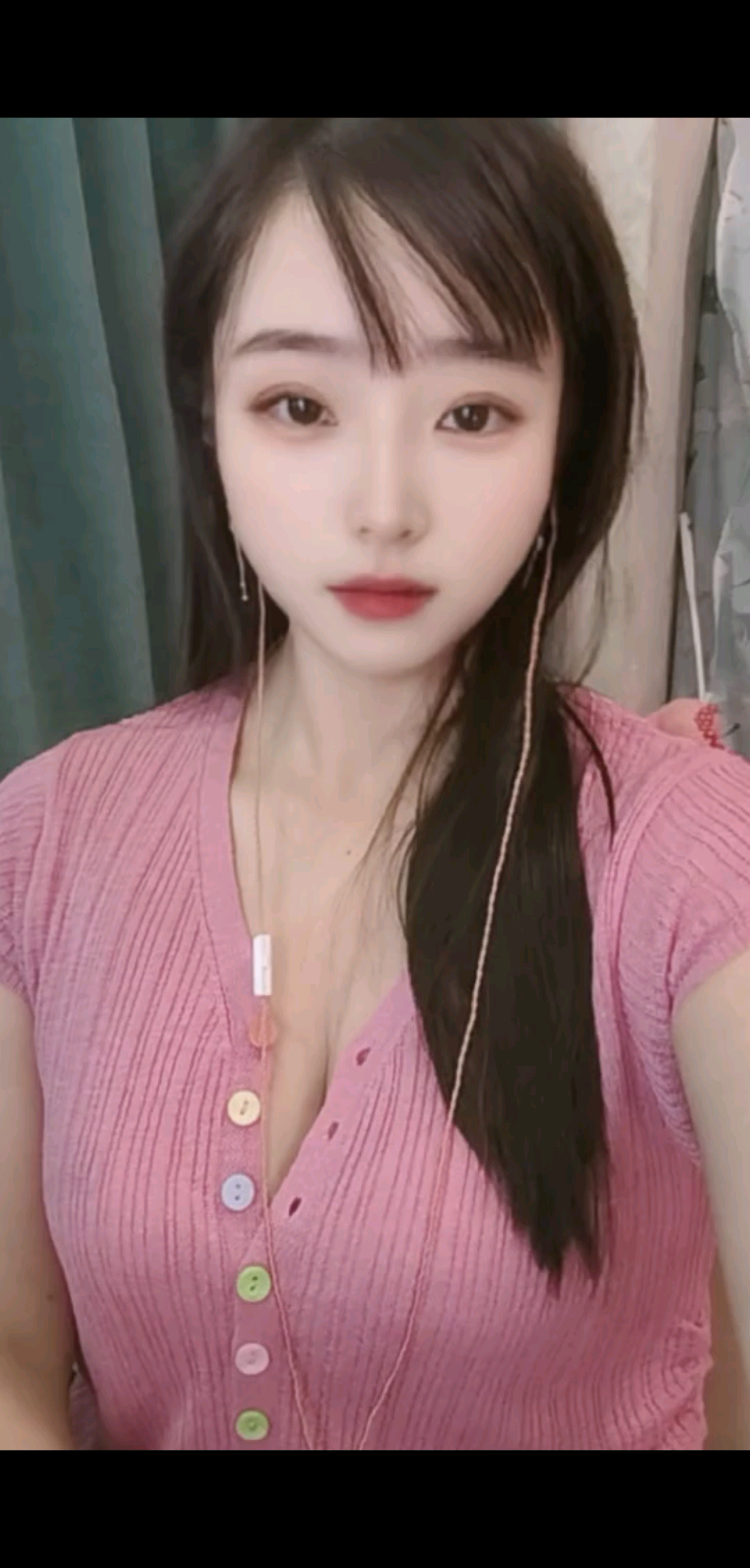 哥哥们来玩