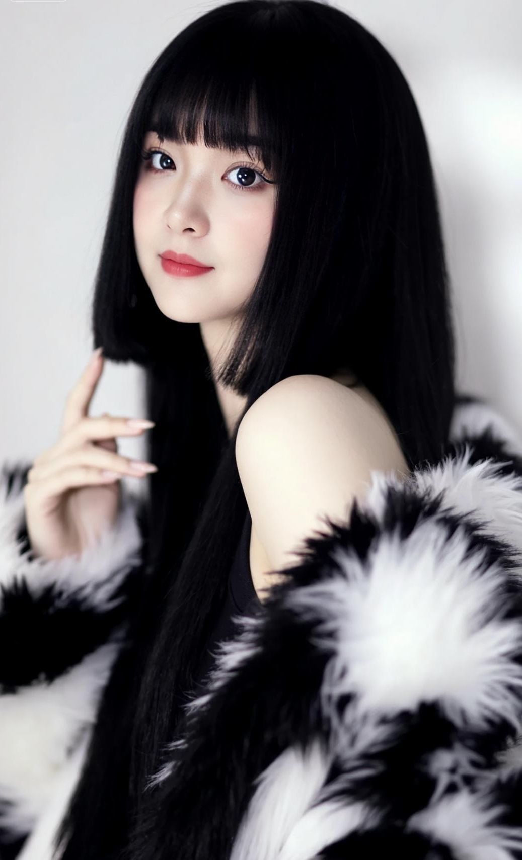 茜宝🎤哪儿哪儿都疼主播图片