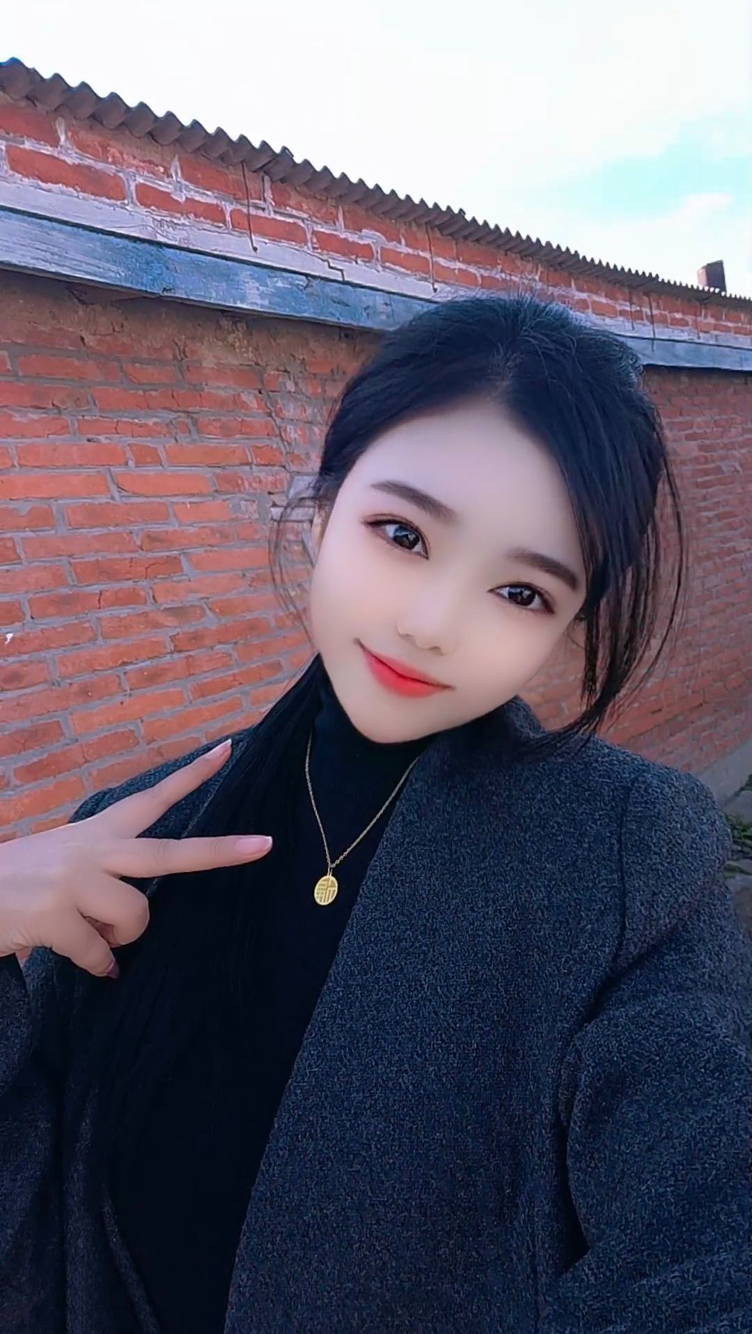 ღ娜娜ぃ安静唱歌🍀主播图片