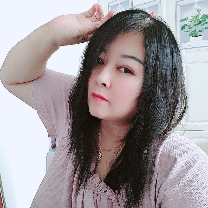 冬临飘雪1的主播海报