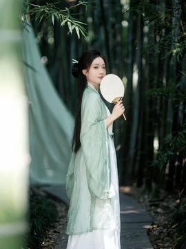 新人~知梦的图片