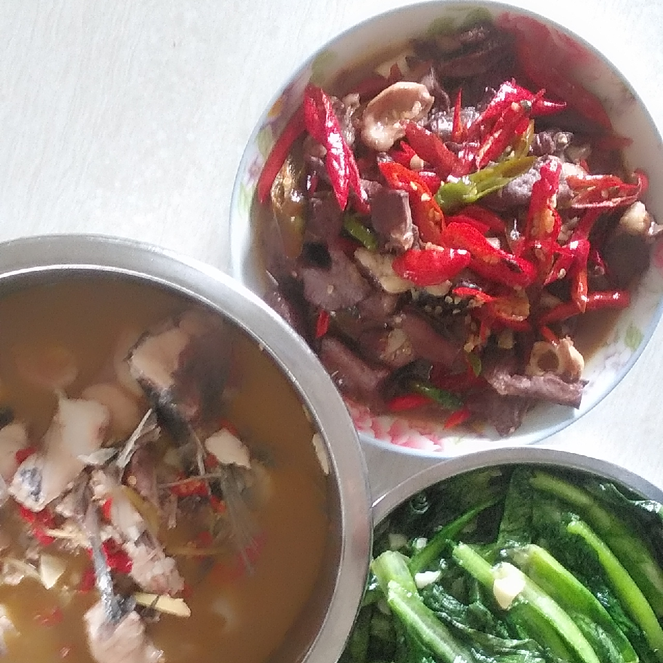 形影不离ut海报