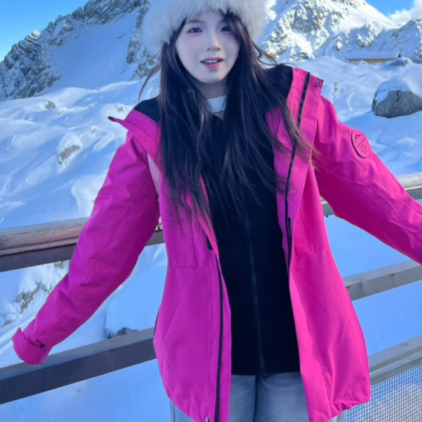 路过═══════⅓海报