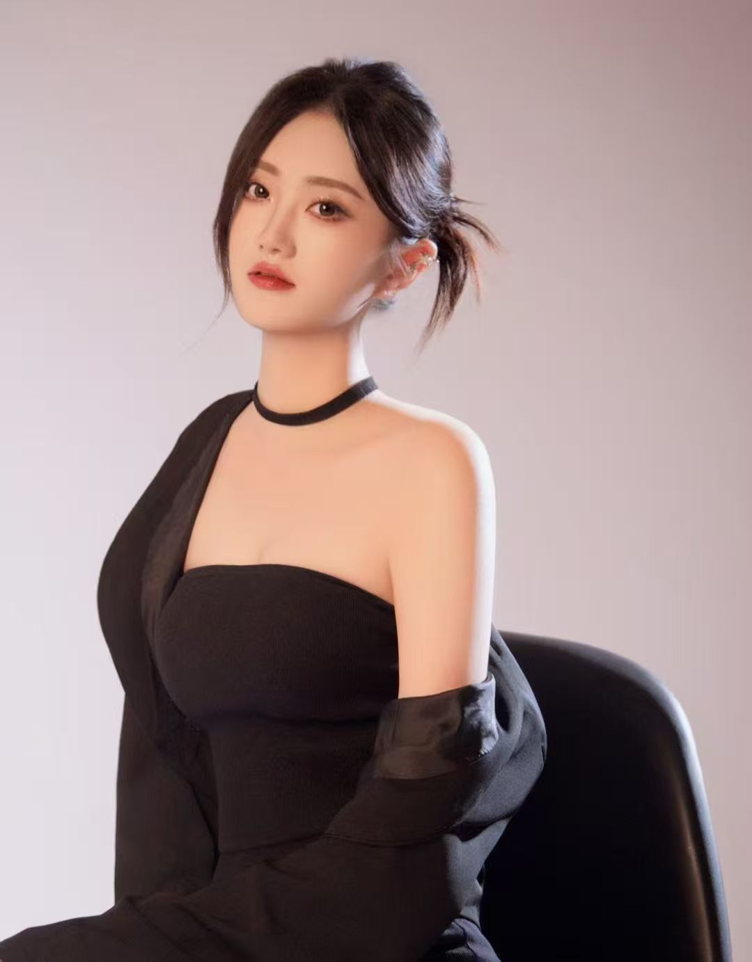 令令呀12月的奇跡主播圖片