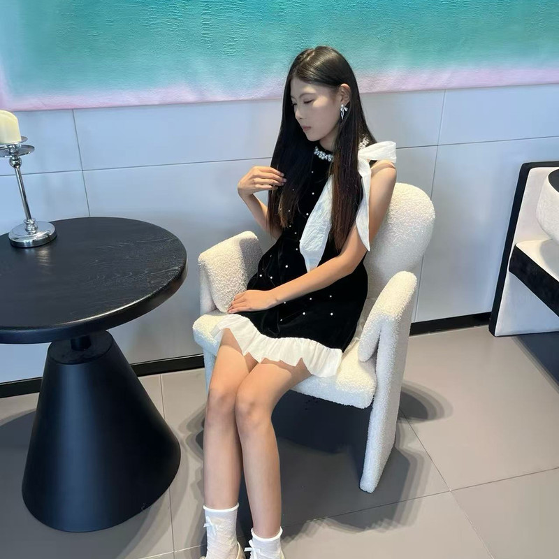 新人~淇淇的直播间