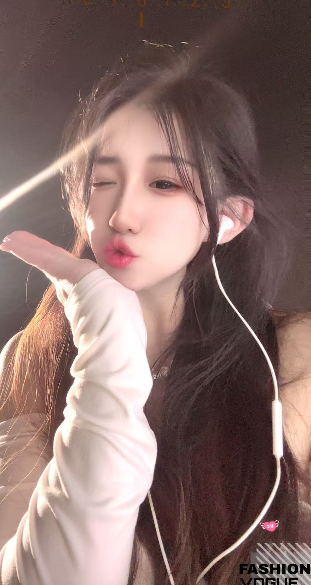 䒕麻花🎤二月好运主播图片