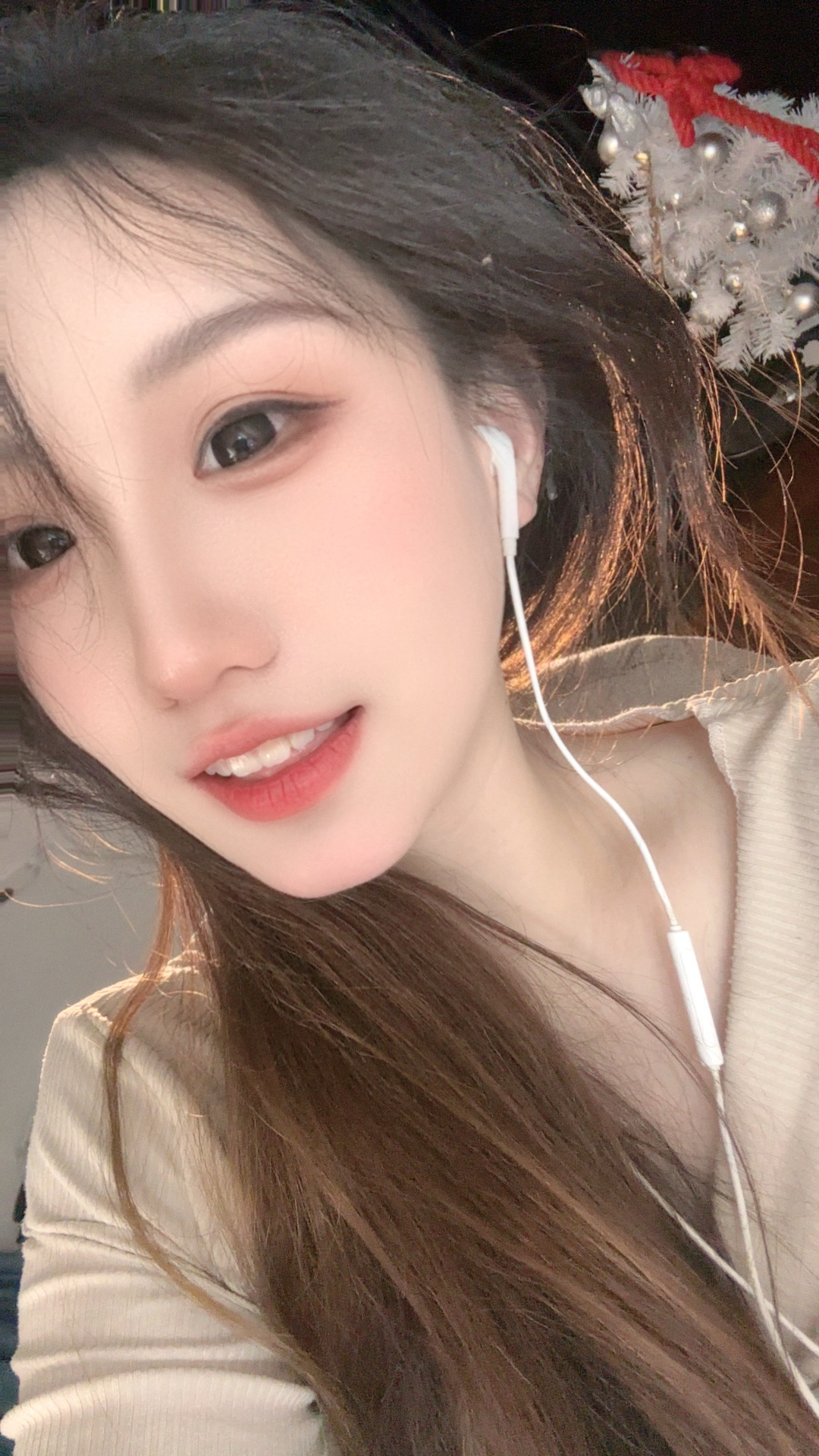 䒕麻花🎤二月好运主播图片