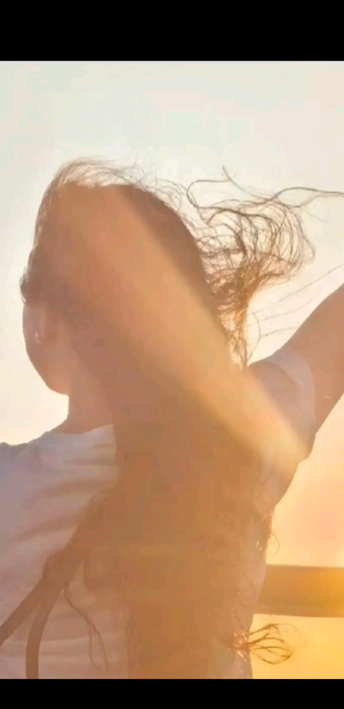 心宁可解万般苦，凡事只求半称心