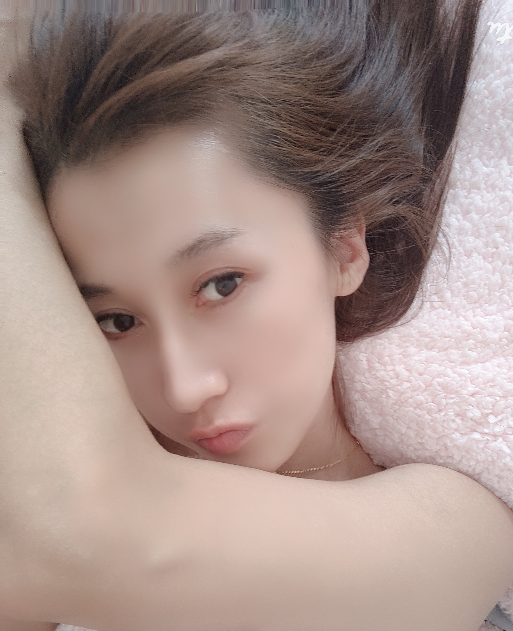 陌黎13142主播图片