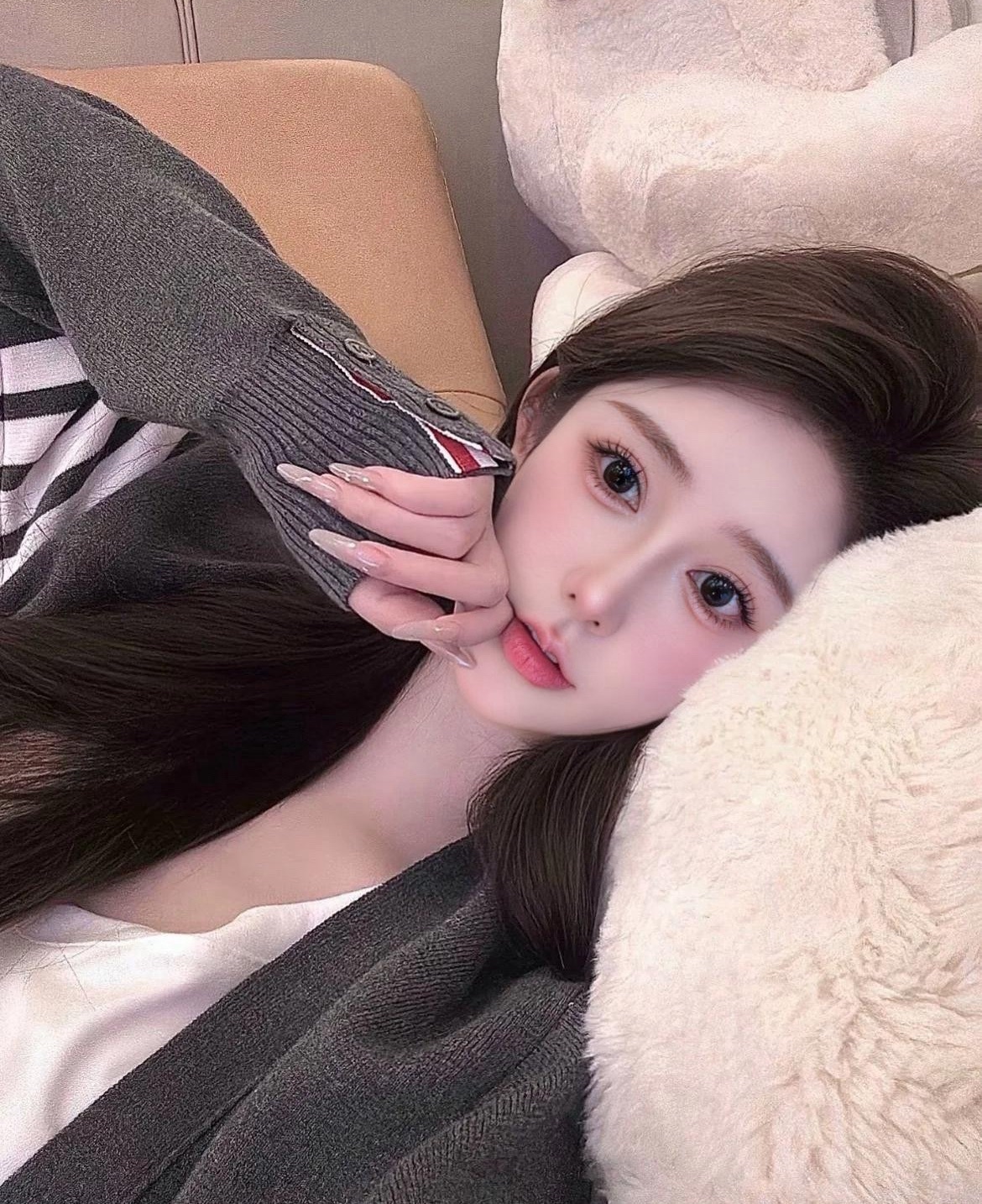 抱抱馨🤒💌一号播主播图片