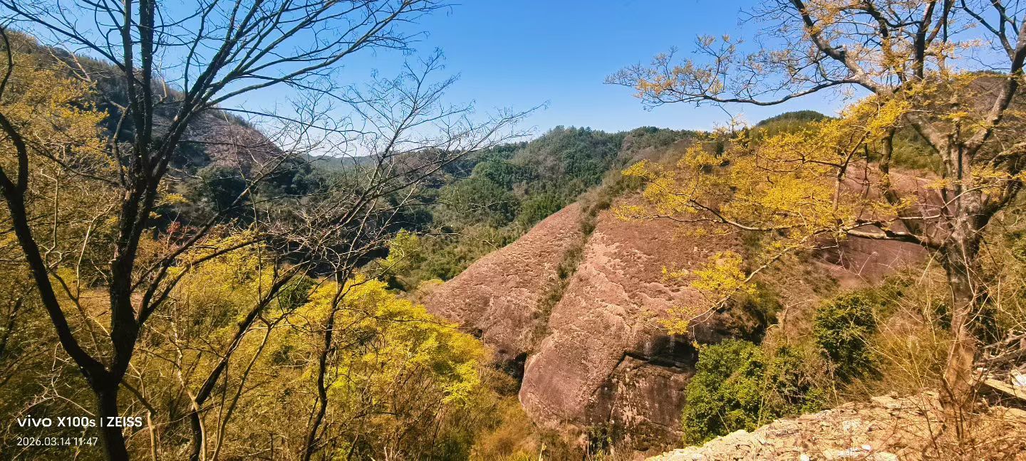 妞妞騎行興國縣主播圖片