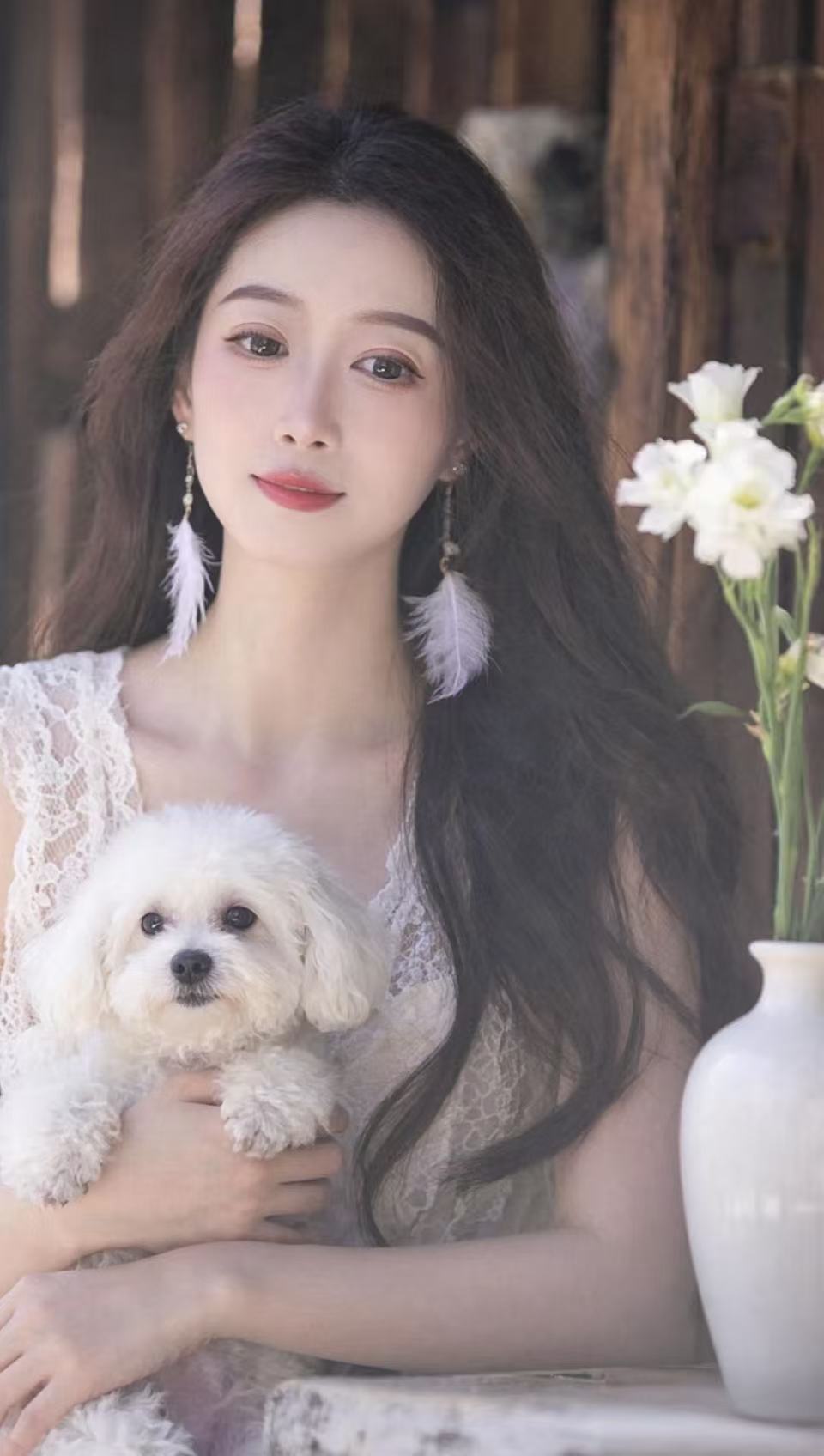 一妃??唱歌主播圖片