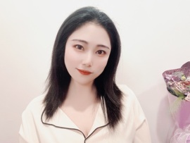 小百万沛雪主播照片