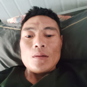 健身的假鳃鳉鱼→