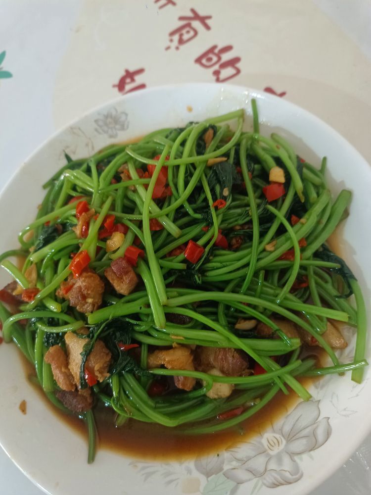 糖笑笑゛等風(fēng)也等伱主播圖片