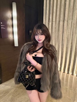 悠悠小姨子主播照片