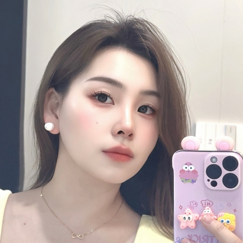 小迷糊来咯的主播海报