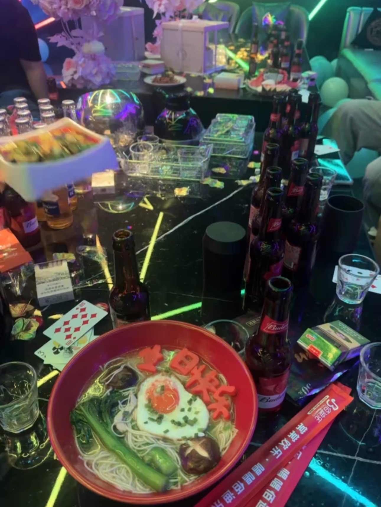 蜜密爱直播想升级💐的主播照片