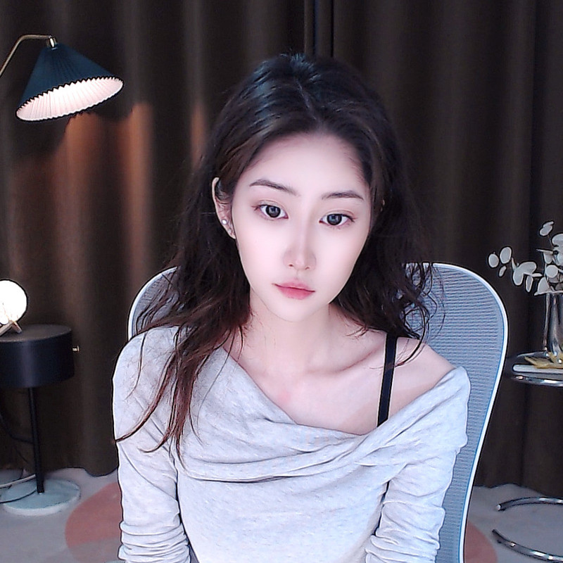 新人豆花~的直播間