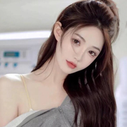 依依✨💓✨18拍卖