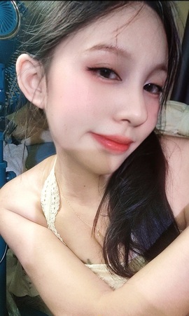 新人小鱼老师呀~主播照片
