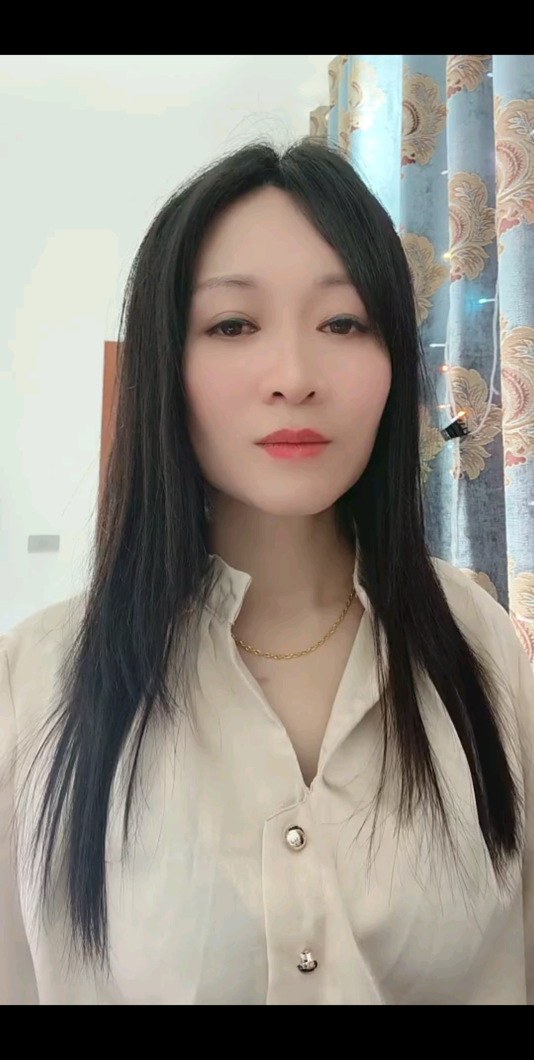 重感情的人，爱听伤感歌